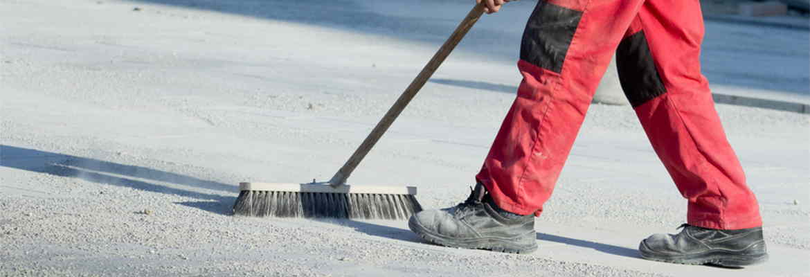 Baureinigung, der Service bei Baugrob-, Baugrund- und Bauendreinigung