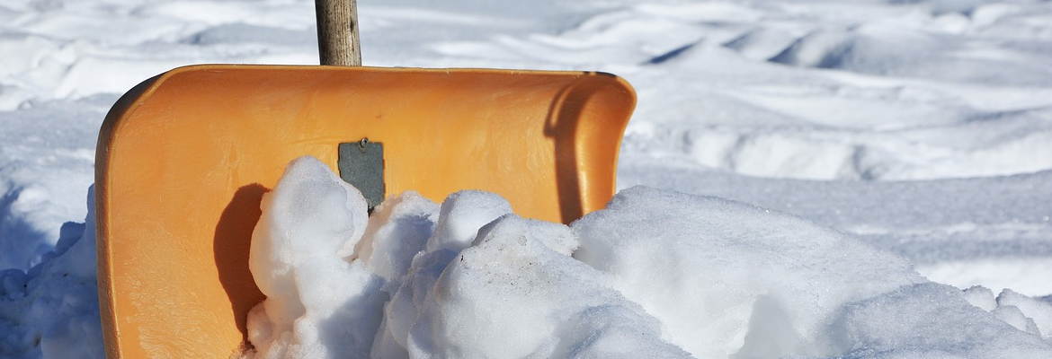 Winterdienst, unser Serviece für Räumdienst und Streudienst.